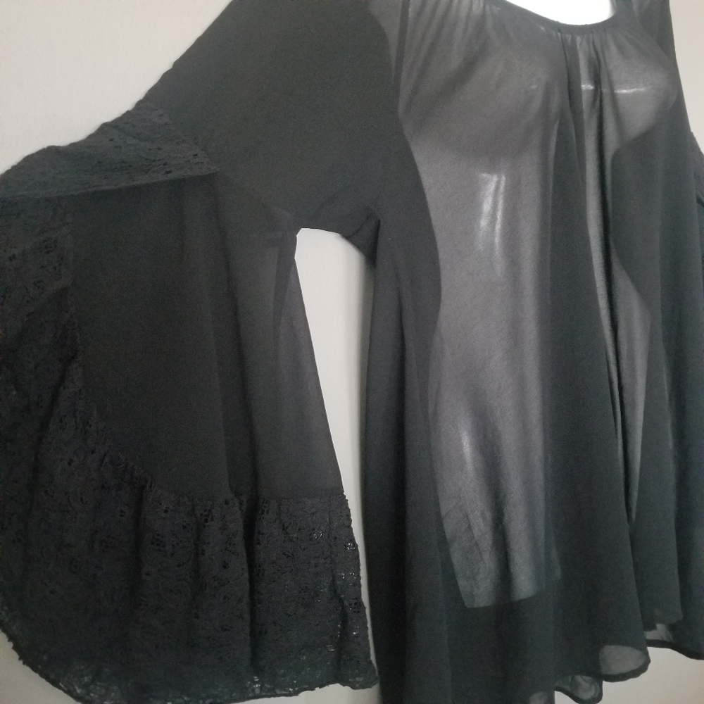 2Tee Couture Bohemian Goth Top M Black - Picture 2 of 9
